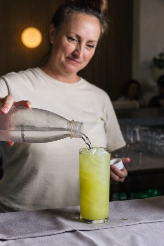 Making a drink at Amelia's 4