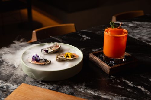 oysters at teleferic barcelona